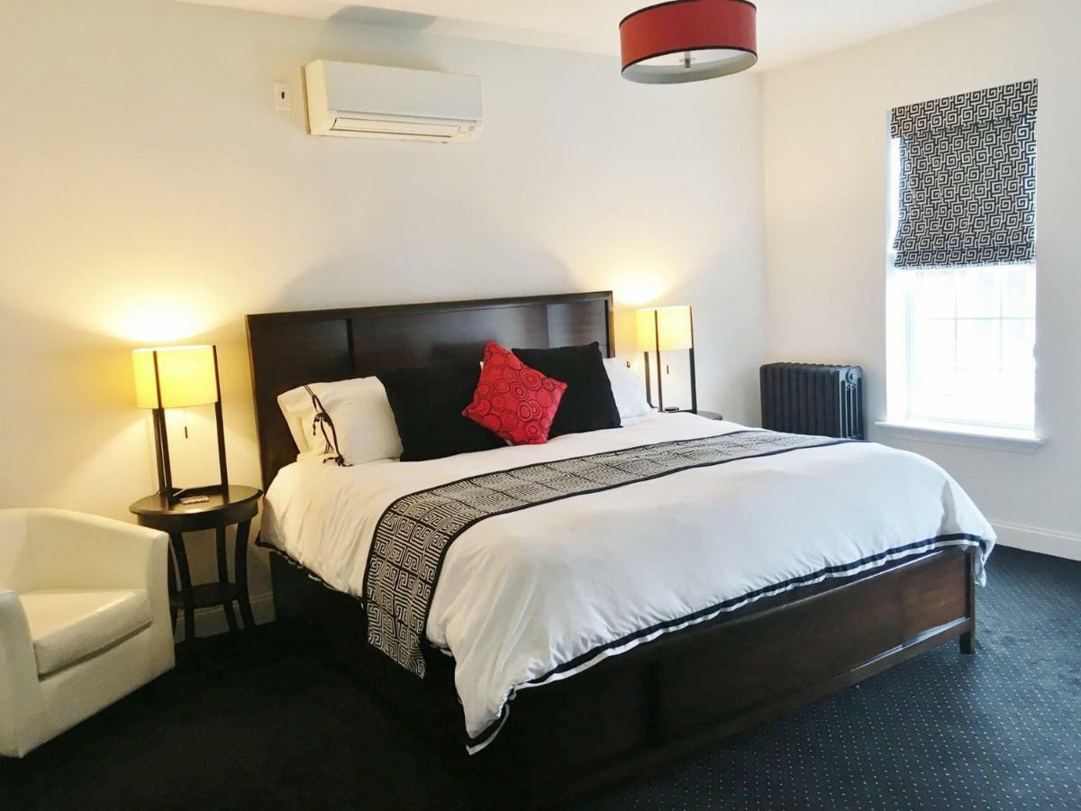 Blancnoir Bed & Breakfast Балтимор Екстериор снимка